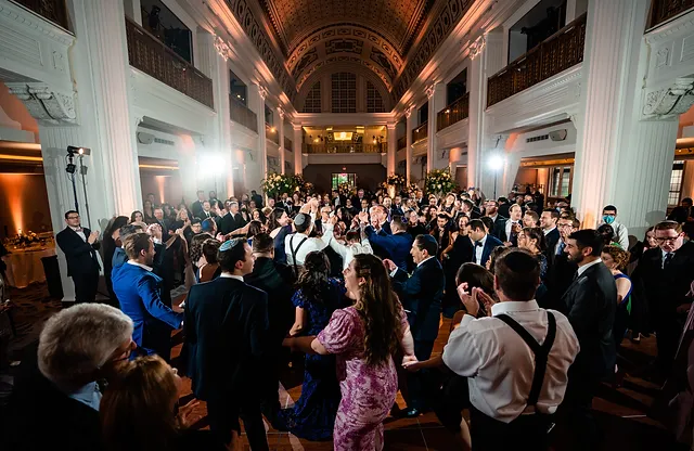 The Ultimate Wedding Band Guide